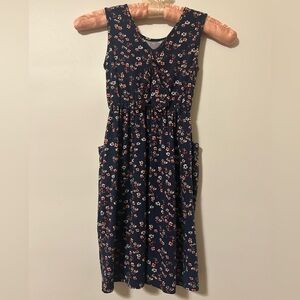 Heart & Arrow Girls Size 8 Blue Floral Dress Pockets